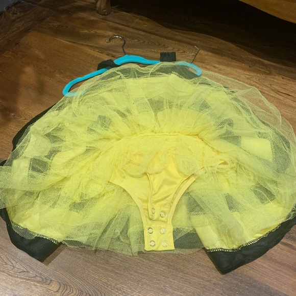 BUMBLEBEE DRESS HALLOWEEN COSTUME - Picture 3 of 5